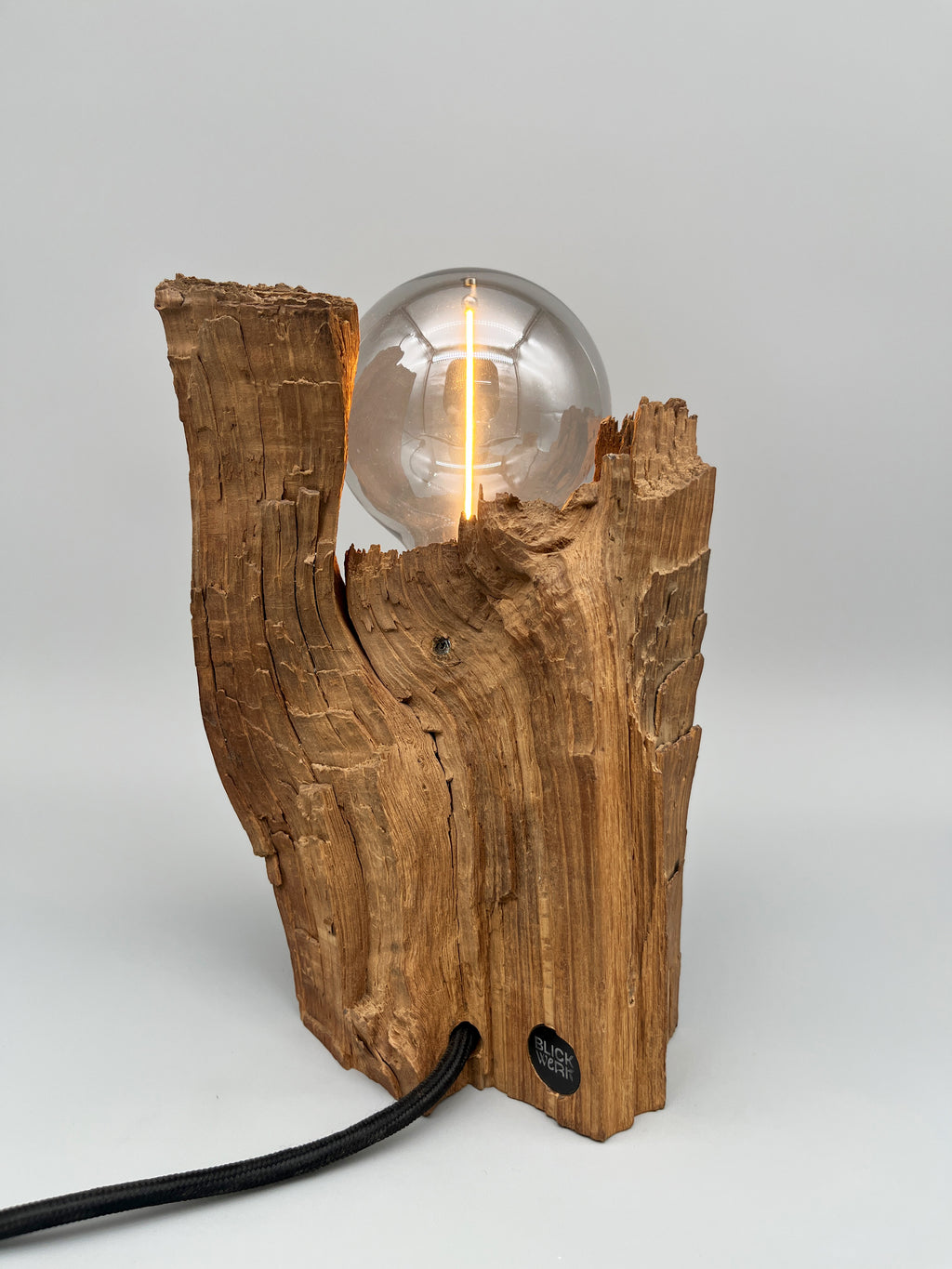 Nachttischlampe aus Hof zu Wil Eiche (Bruchholz)