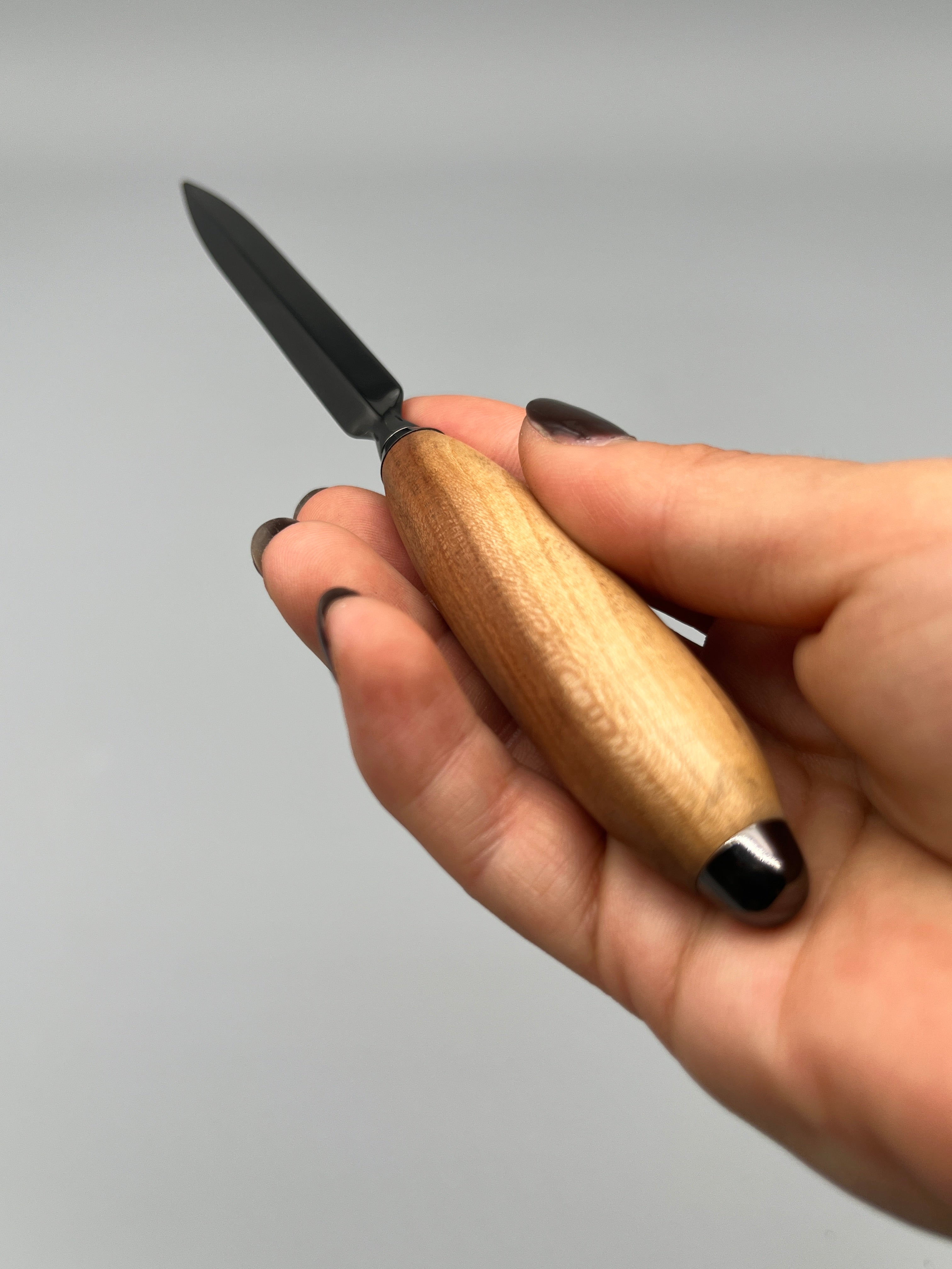 Schnüffler Brieföffner