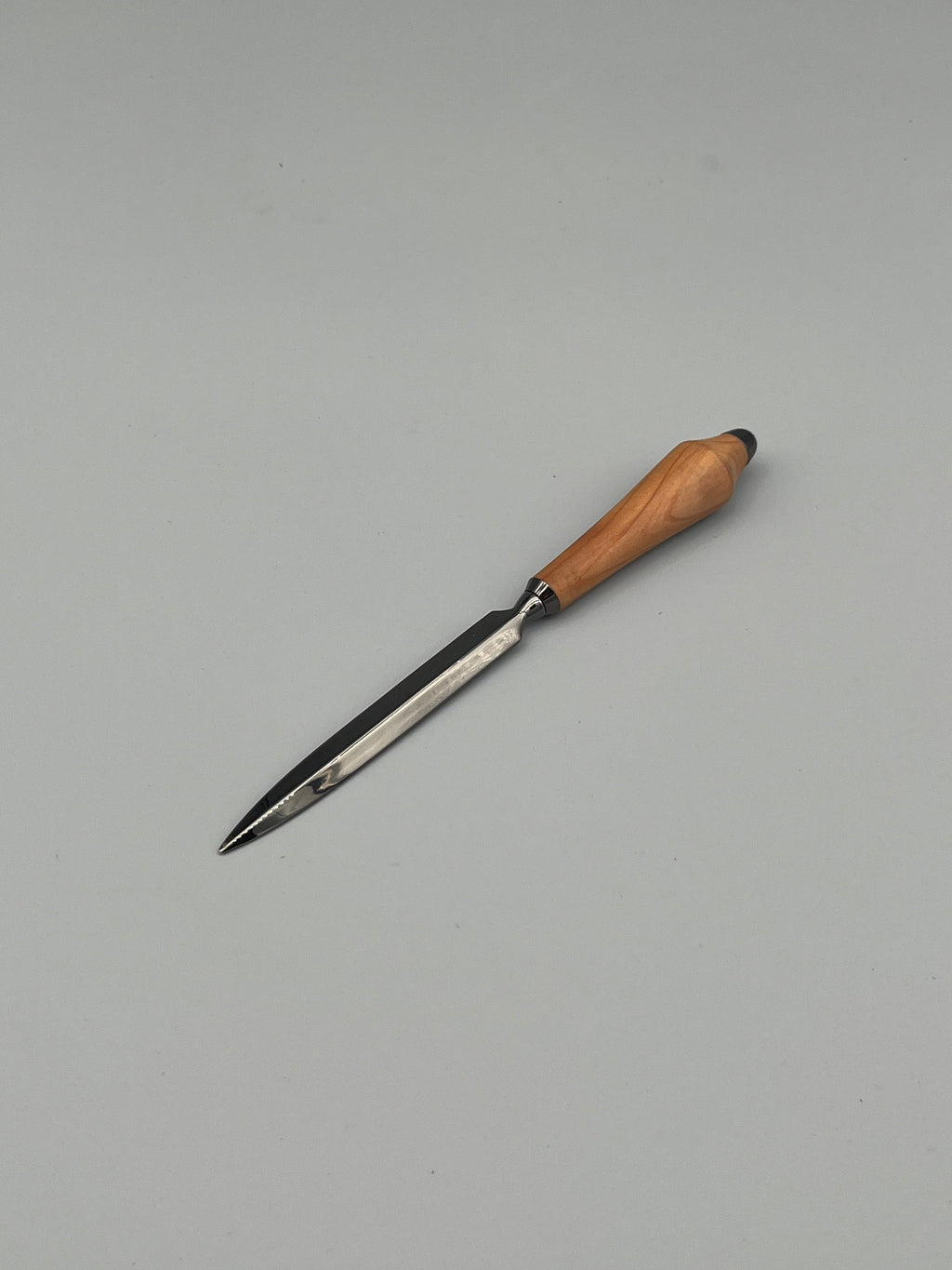 Schnüffler Brieföffner – Wacholder