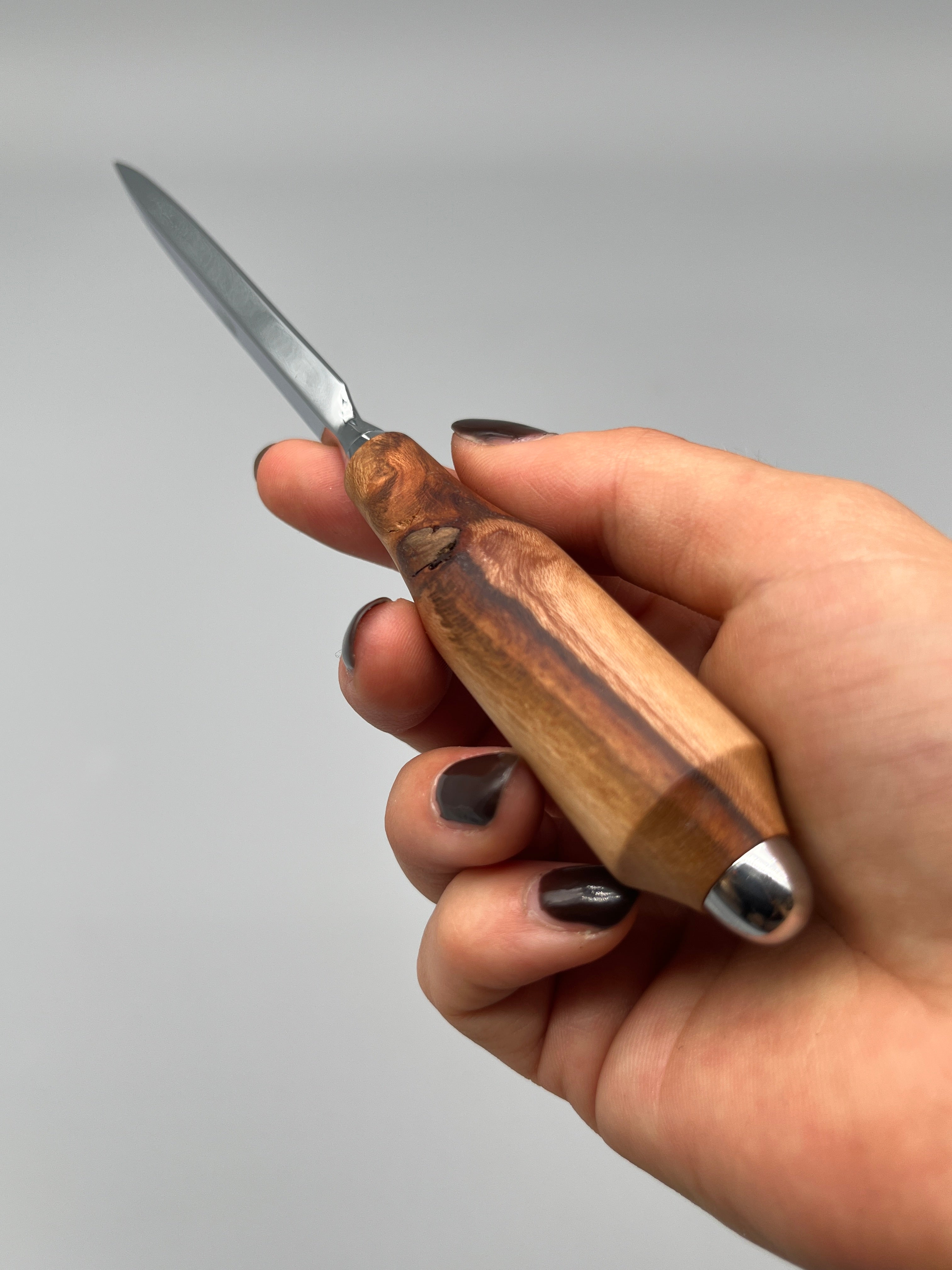 Schnüffler Brieföffner