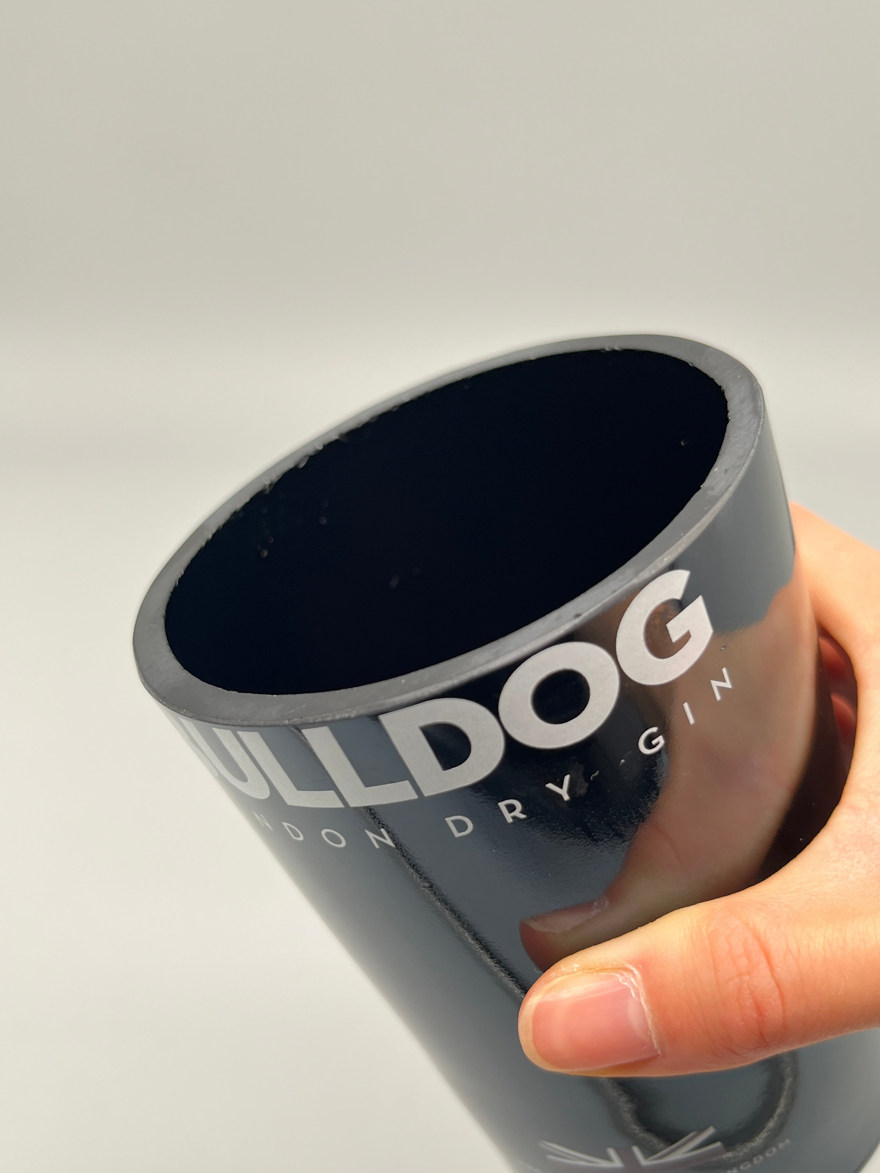 Allrounder Glas – Bulldog London Dry Gin