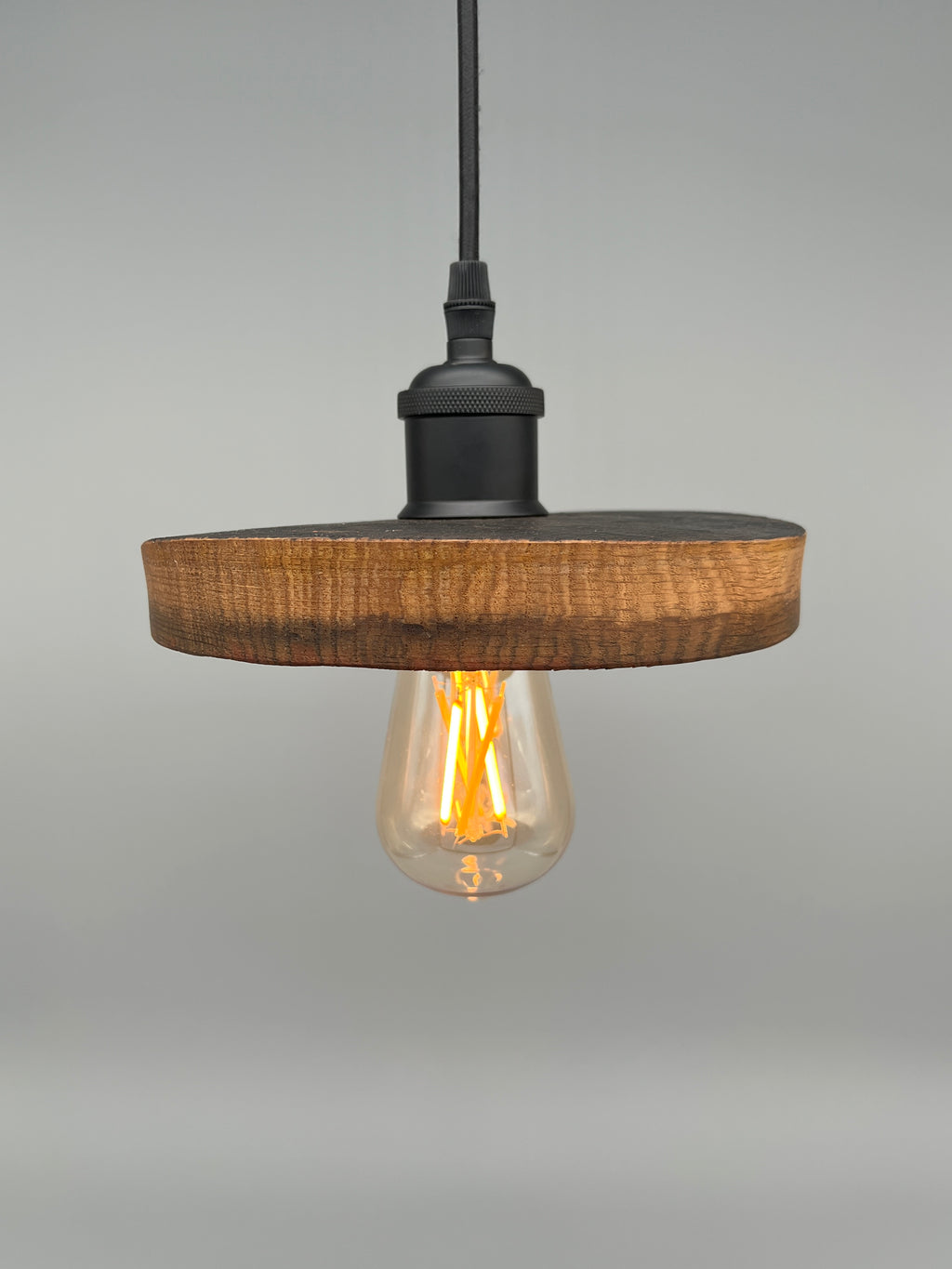 Glühwürmli – Holz Lampenschirm, Eiche aus Weinfass