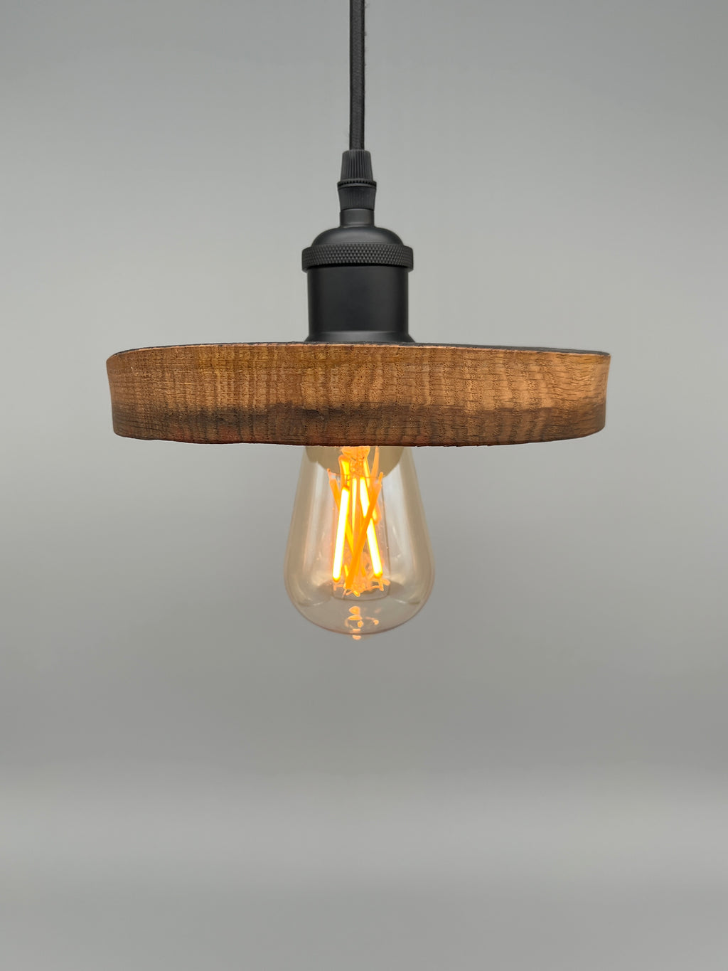 Glühwürmli – Holz Lampenschirm, Eiche aus Weinfass