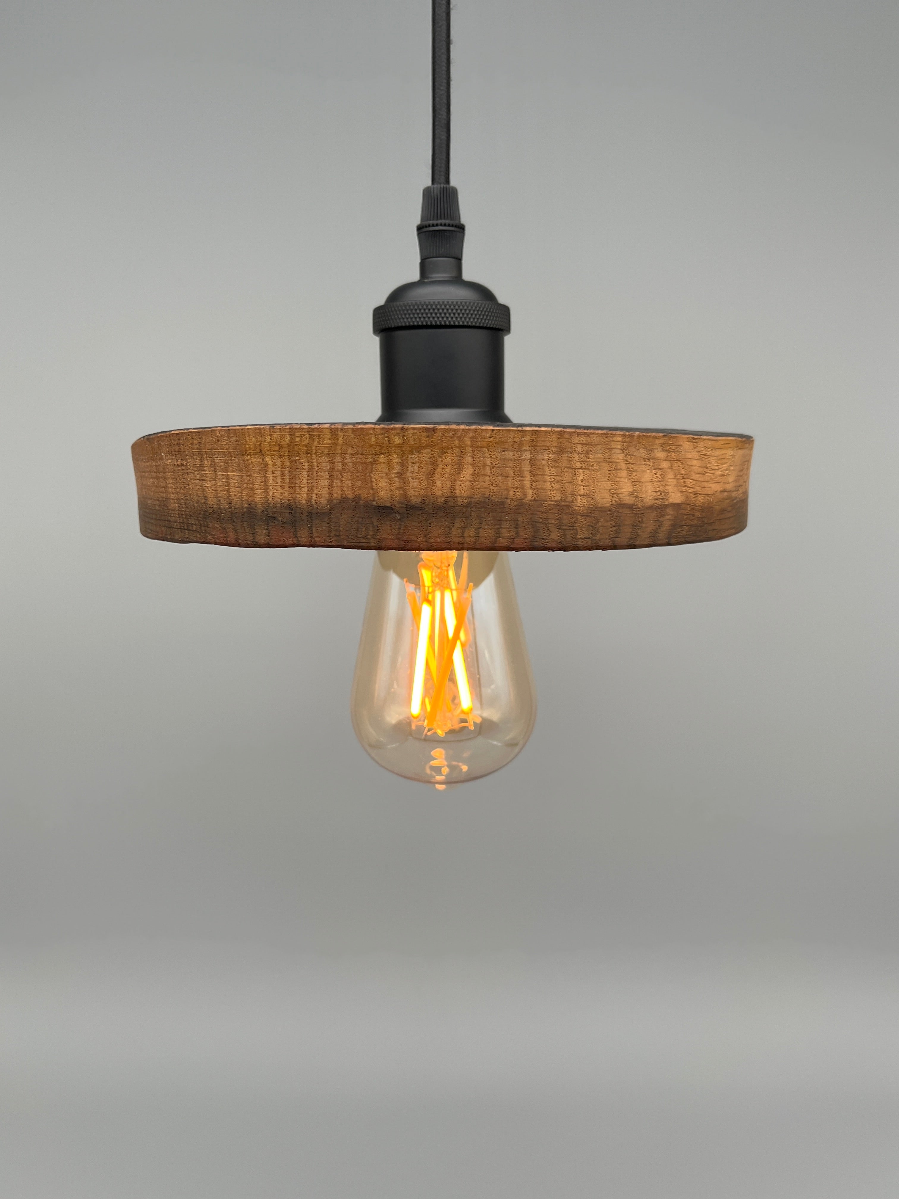 Glühwürmli – Holz Lampenschirm, Eiche aus Weinfass