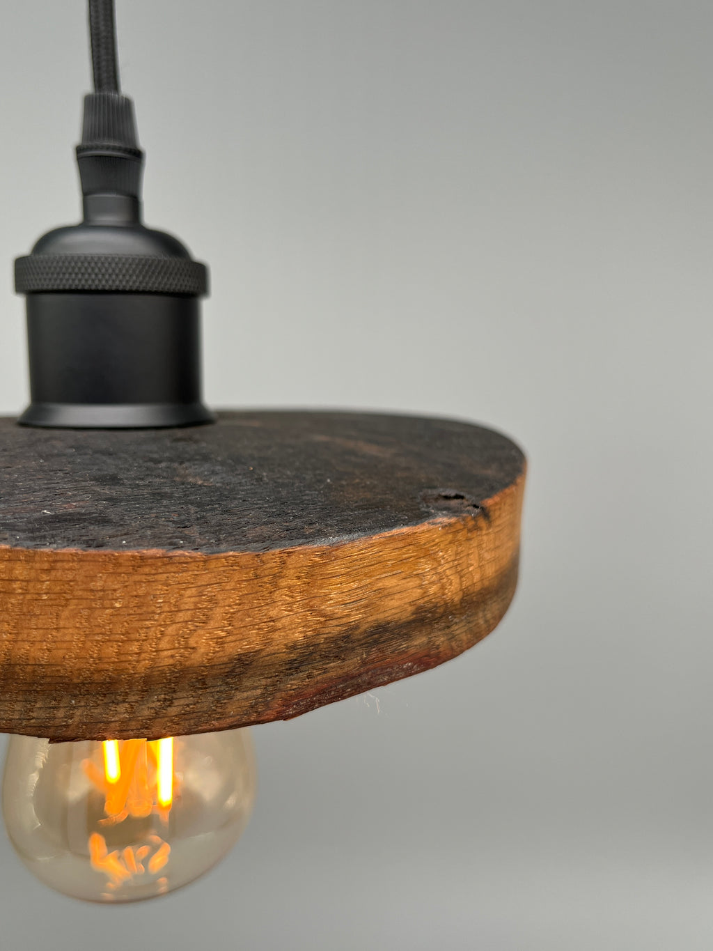 Glühwürmli – Holz Lampenschirm, Eiche aus Weinfass