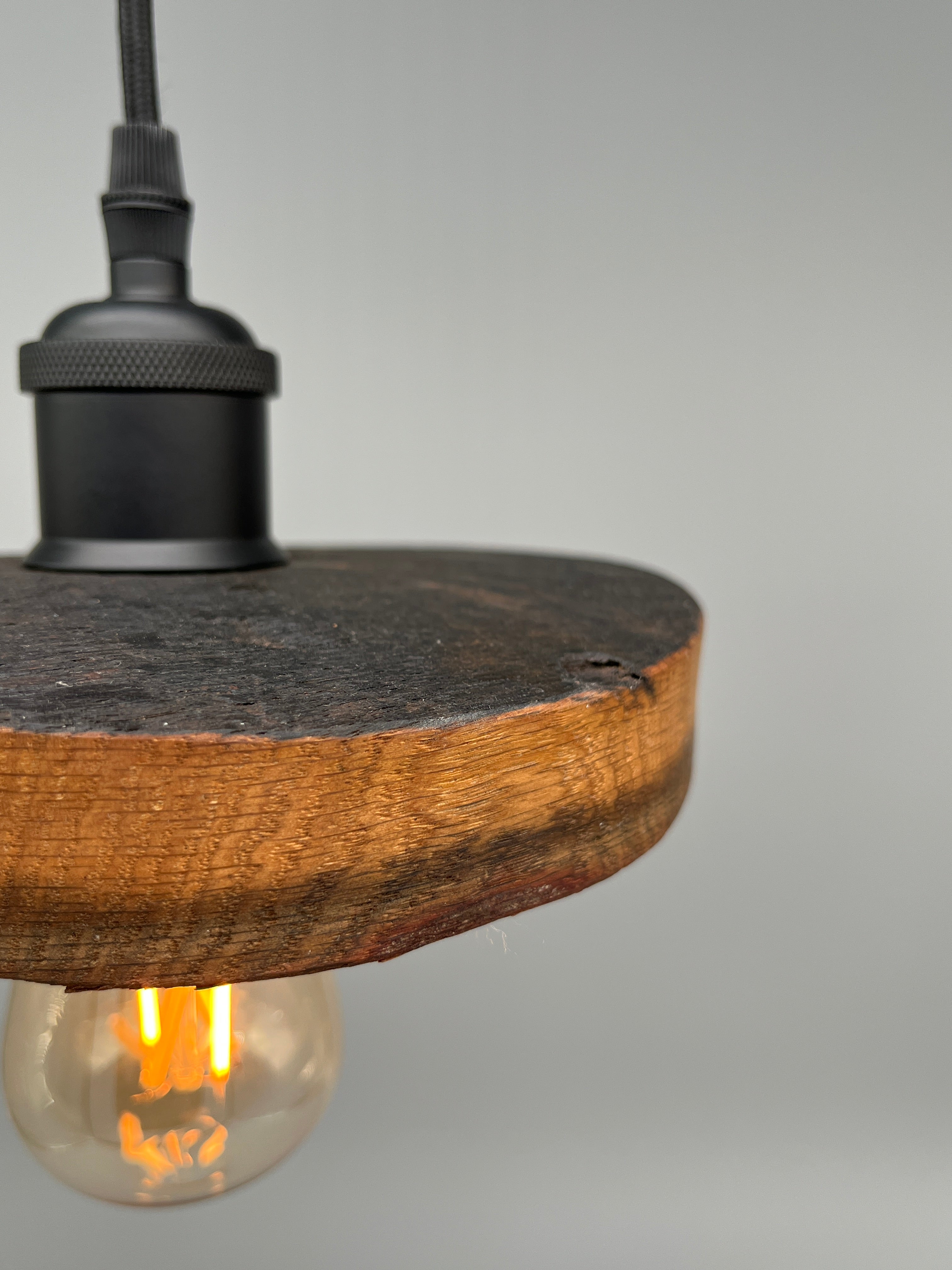 Glühwürmli – Holz Lampenschirm, Eiche aus Weinfass