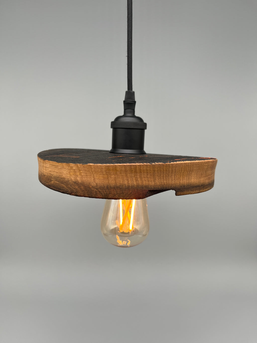 Glühwürmli – Holz Lampenschirm, Eiche aus Weinfass