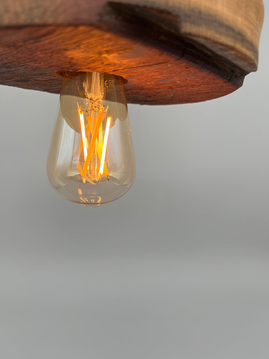 Glühwürmli – Holz Lampenschirm, Eiche aus Weinfass