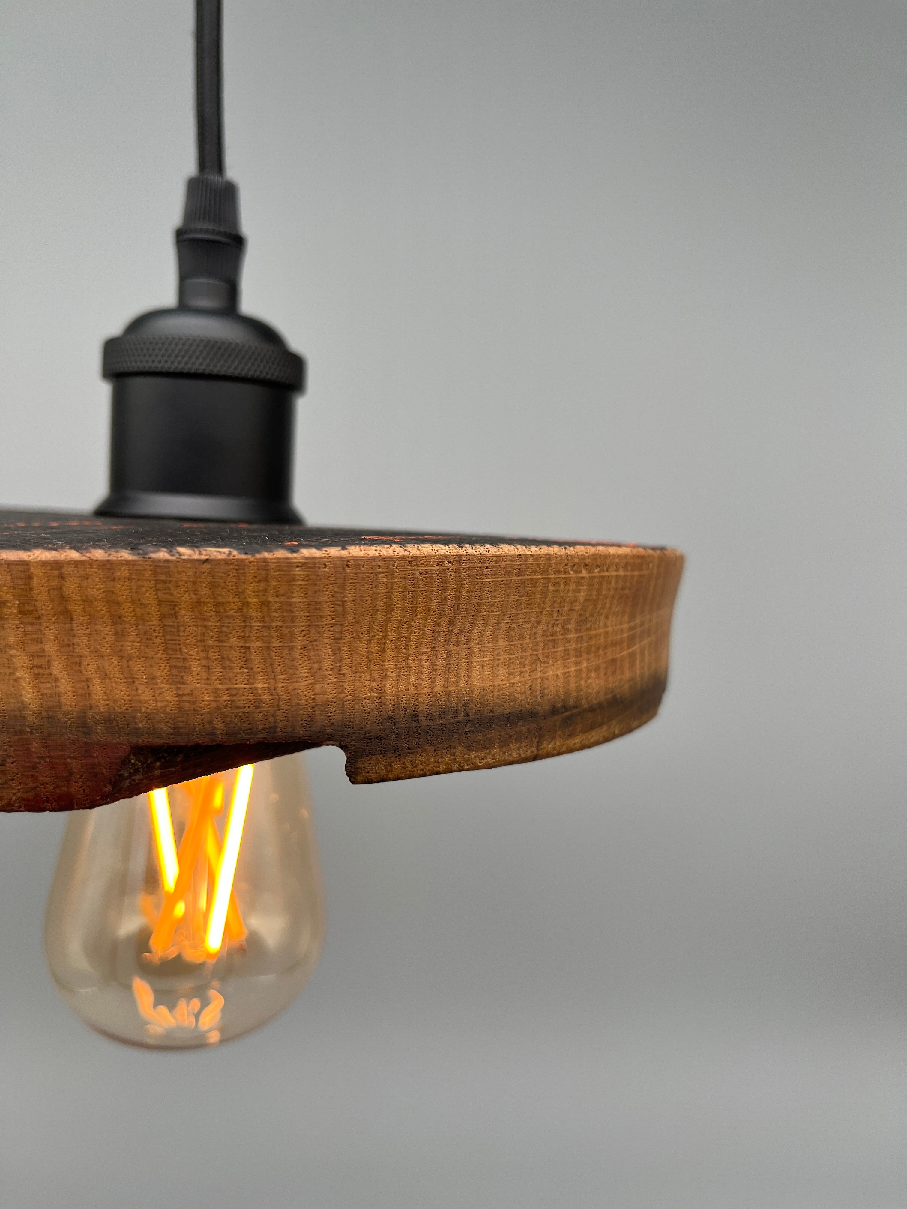 Glühwürmli – Holz Lampenschirm, Eiche aus Weinfass