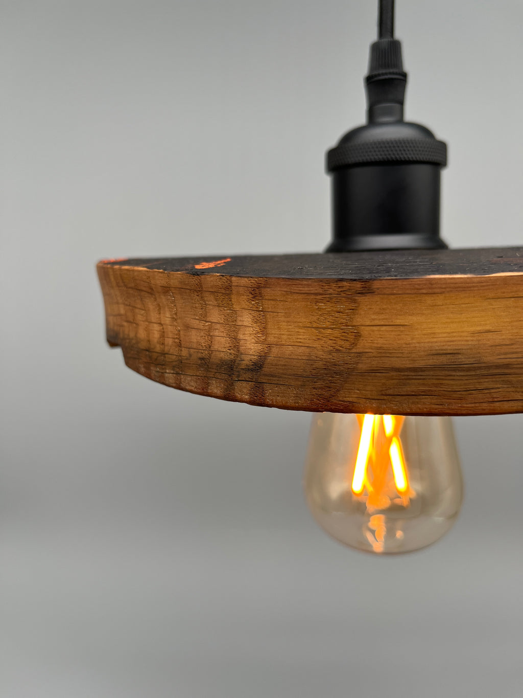 Glühwürmli – Holz Lampenschirm, Eiche aus Weinfass