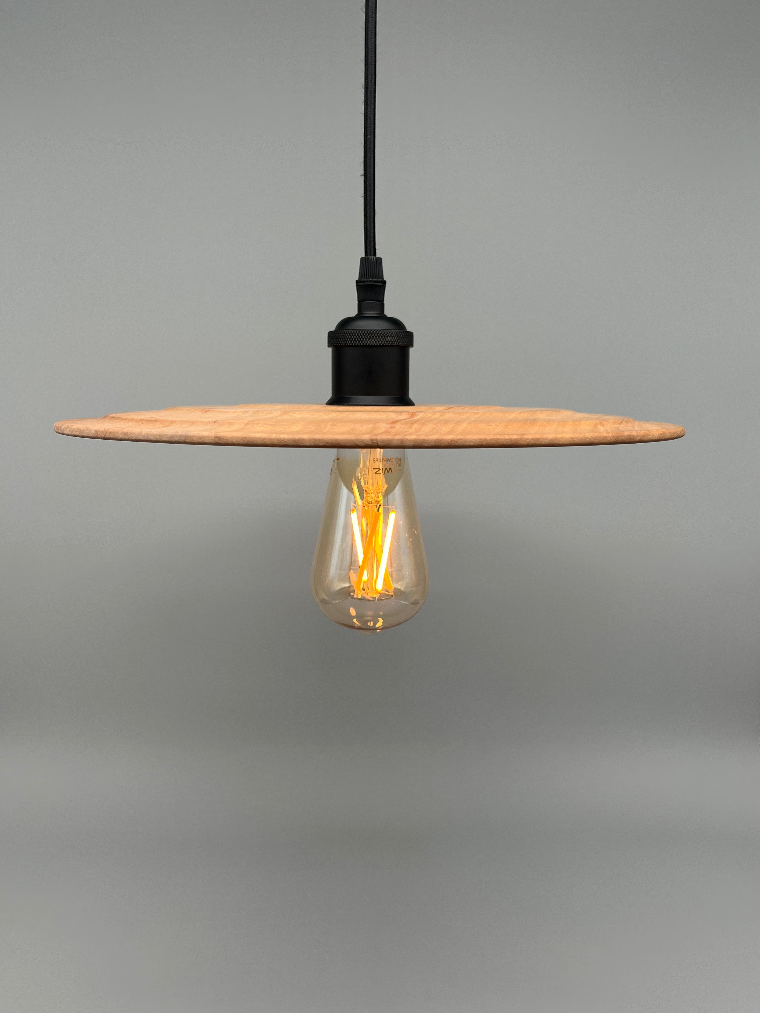 Glühwürmli – Holz Lampenschirm, Birne