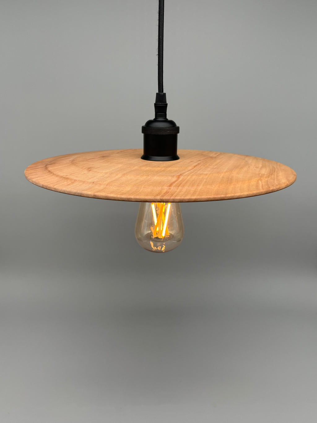 Glühwürmli – Holz Lampenschirm, Birne