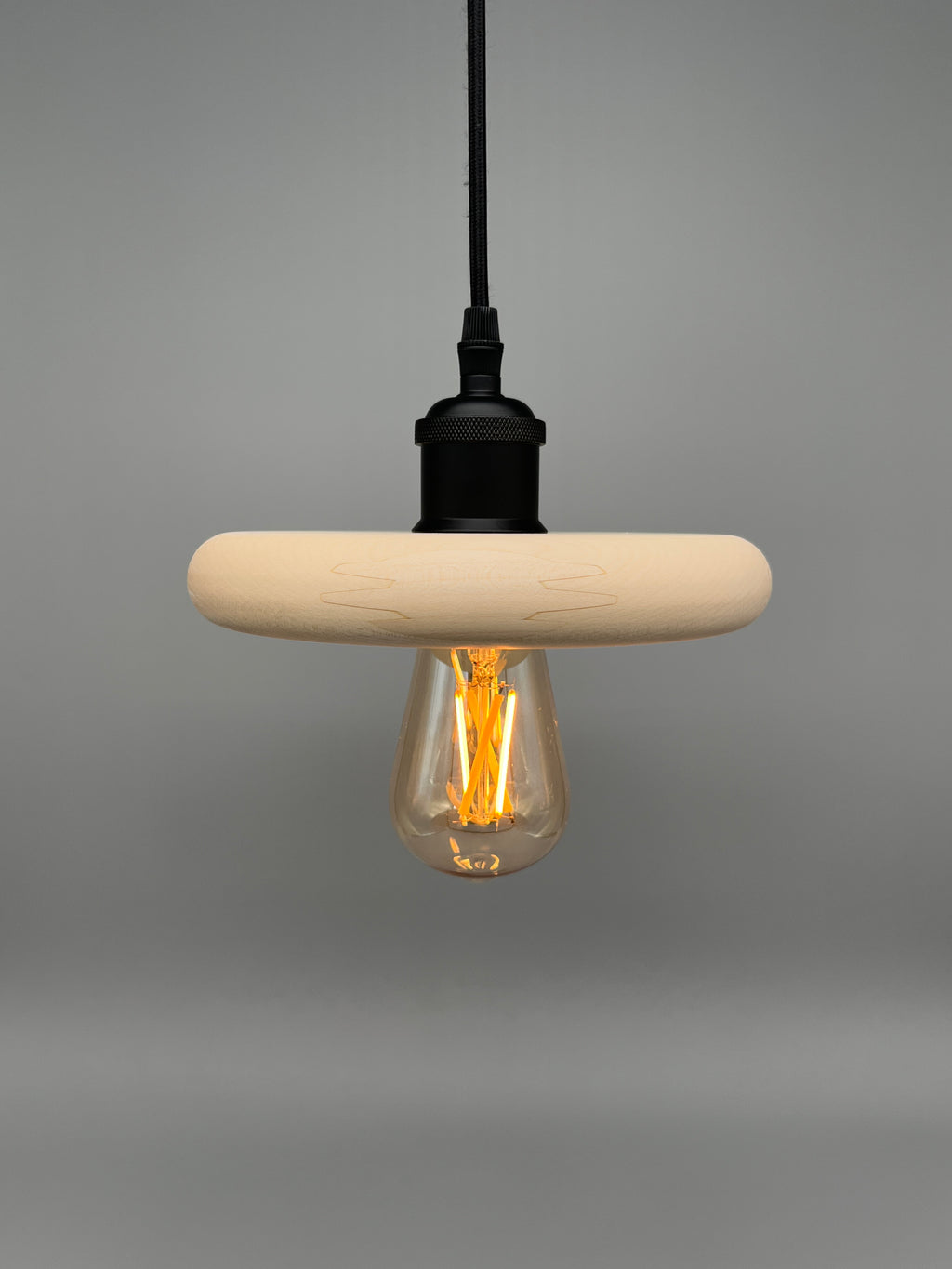 Glühwürmli – Holz Lampenschirm, Birne