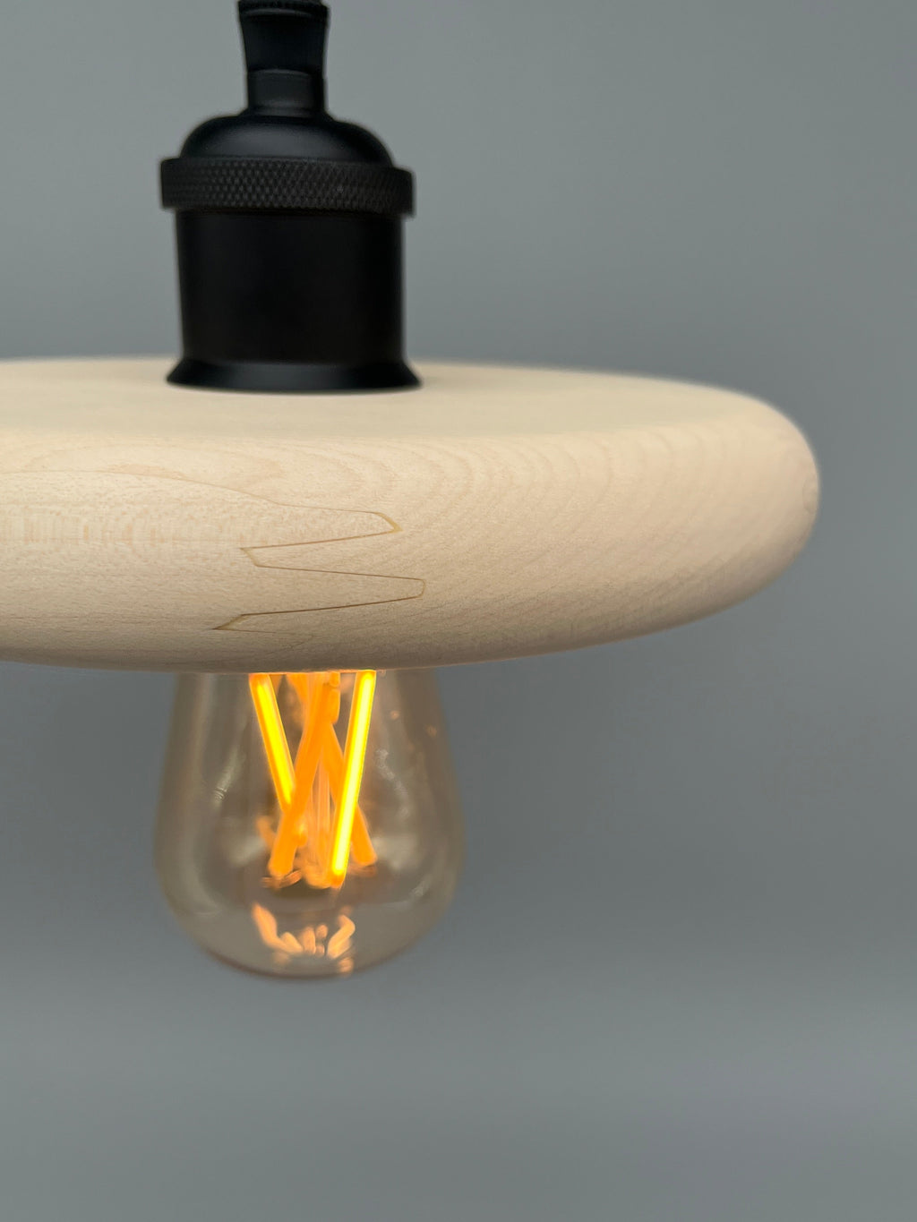 Glühwürmli – Holz Lampenschirm, Birne