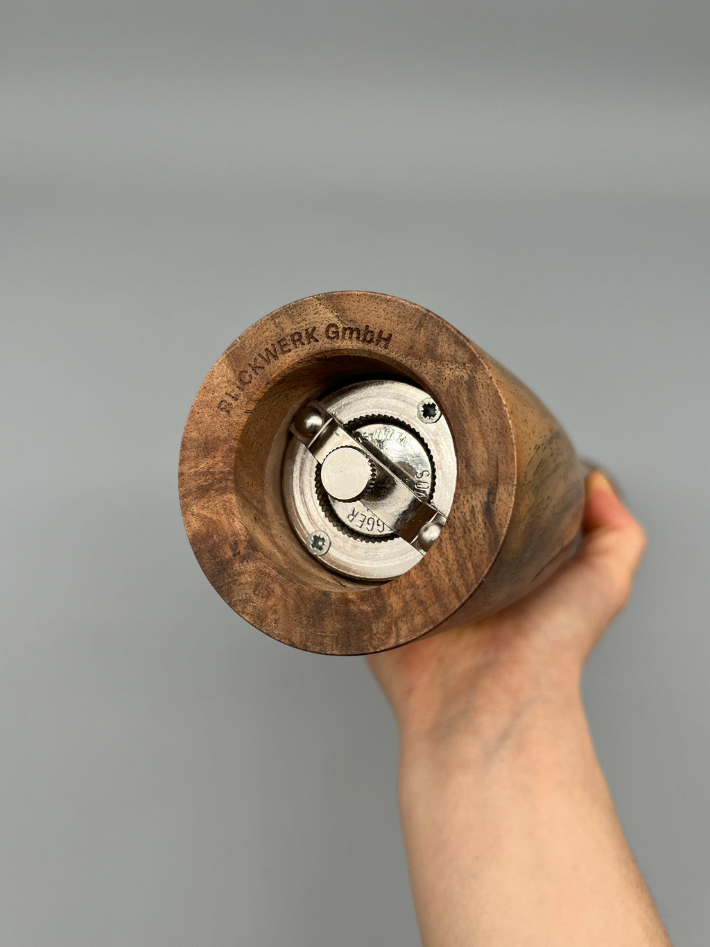 Pfeffermühle – Nussbaum