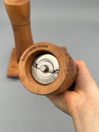 Pfeffer- und Salzmühle Set mit Brettli – Weissdorn