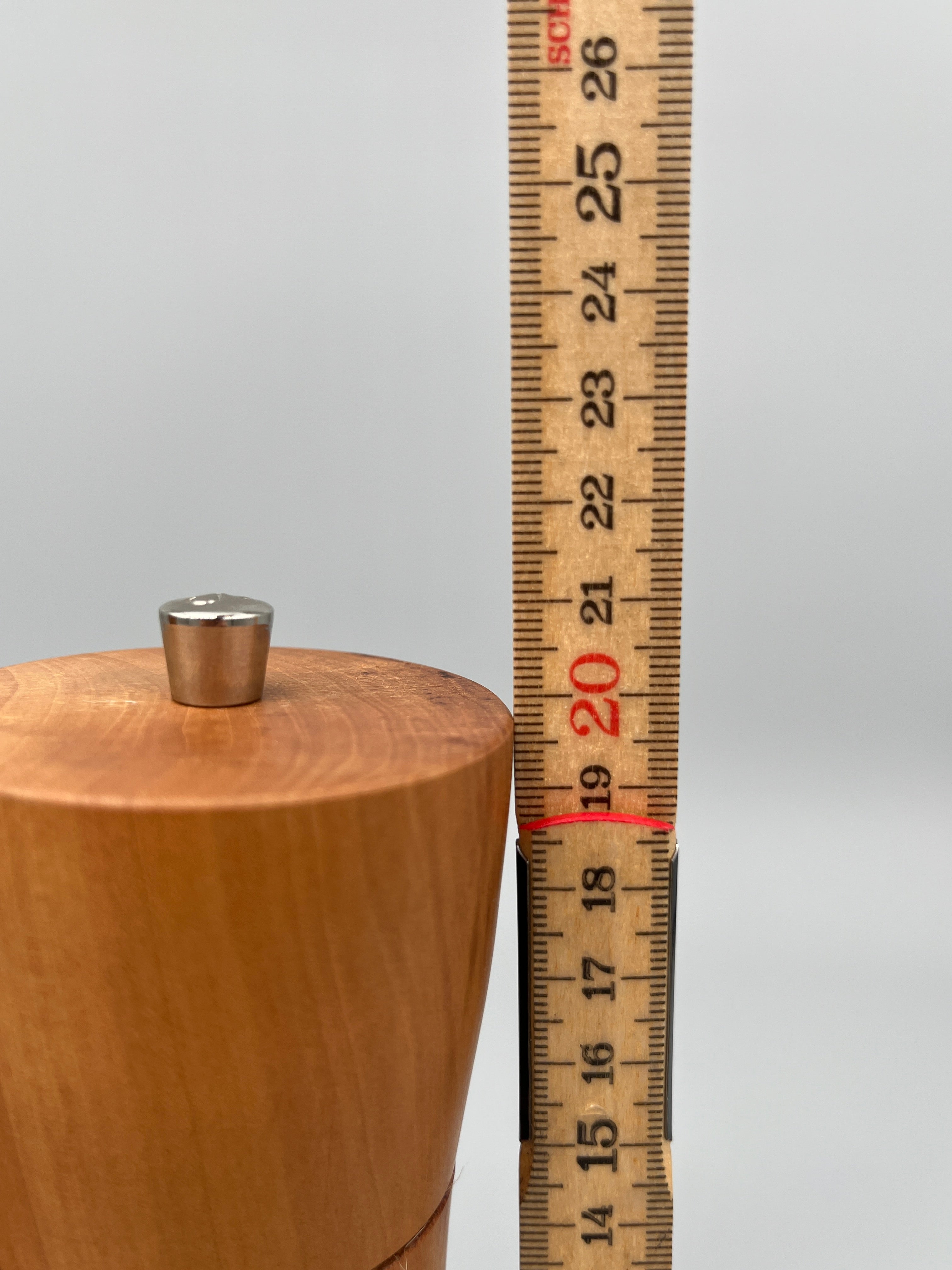 Pfeffer- und Salzmühle Set mit Brettli – Weissdorn