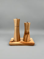 Pfeffer- und Salzmühle Set mit Brettli – Ulme