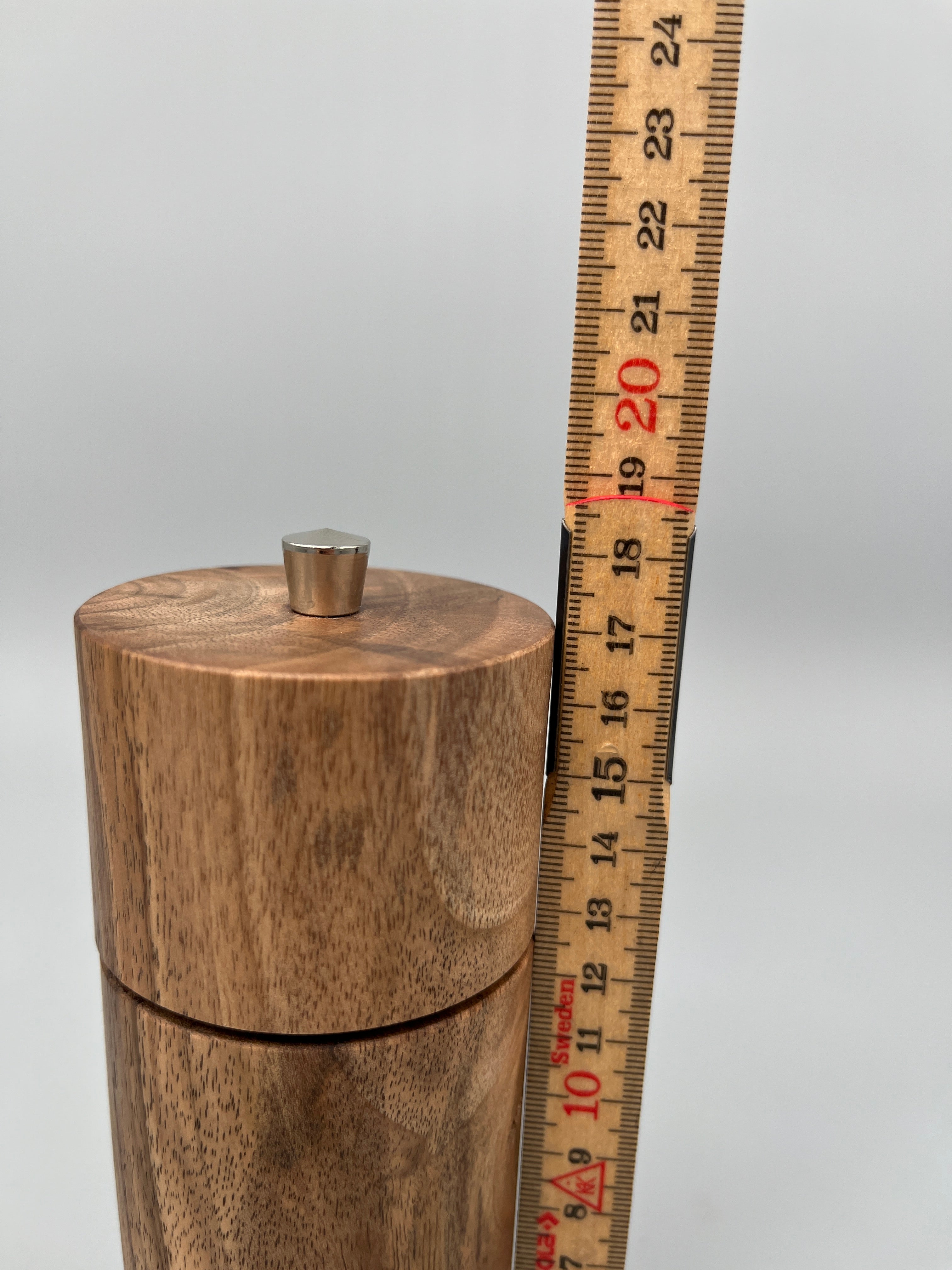 Pfeffermühle – Nussbaum